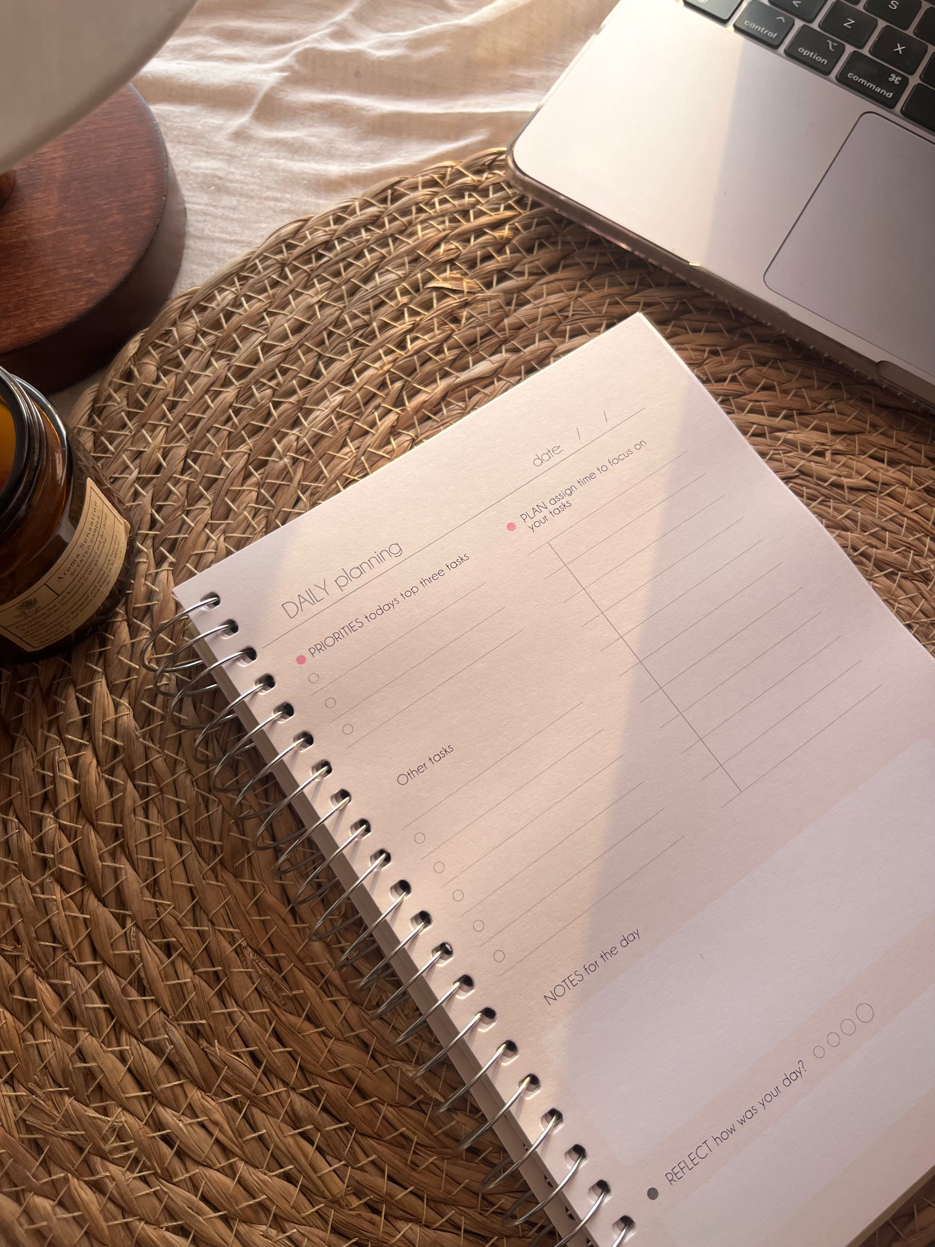 Becoming her - productivity planner