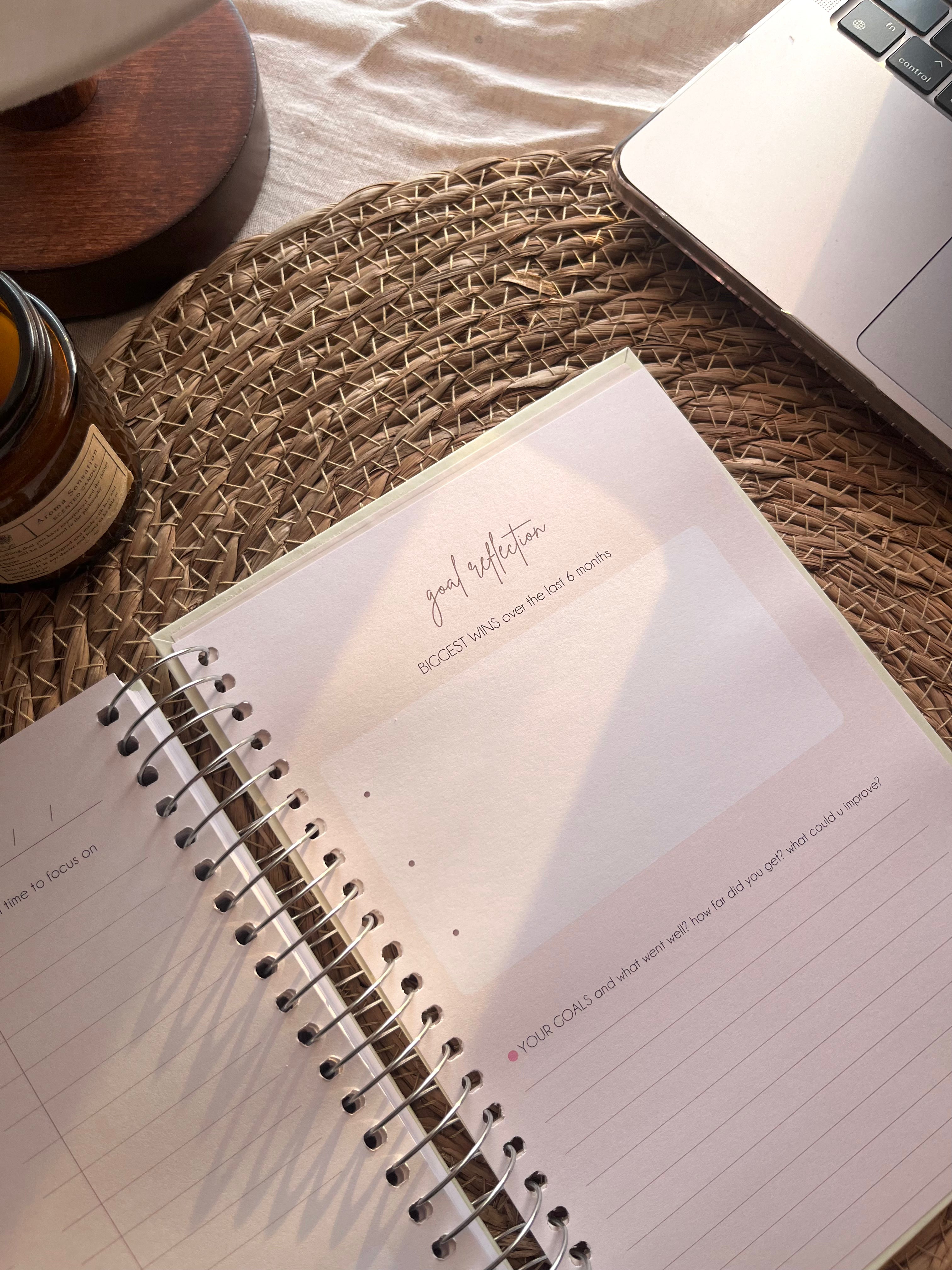 Becoming her - productivity planner