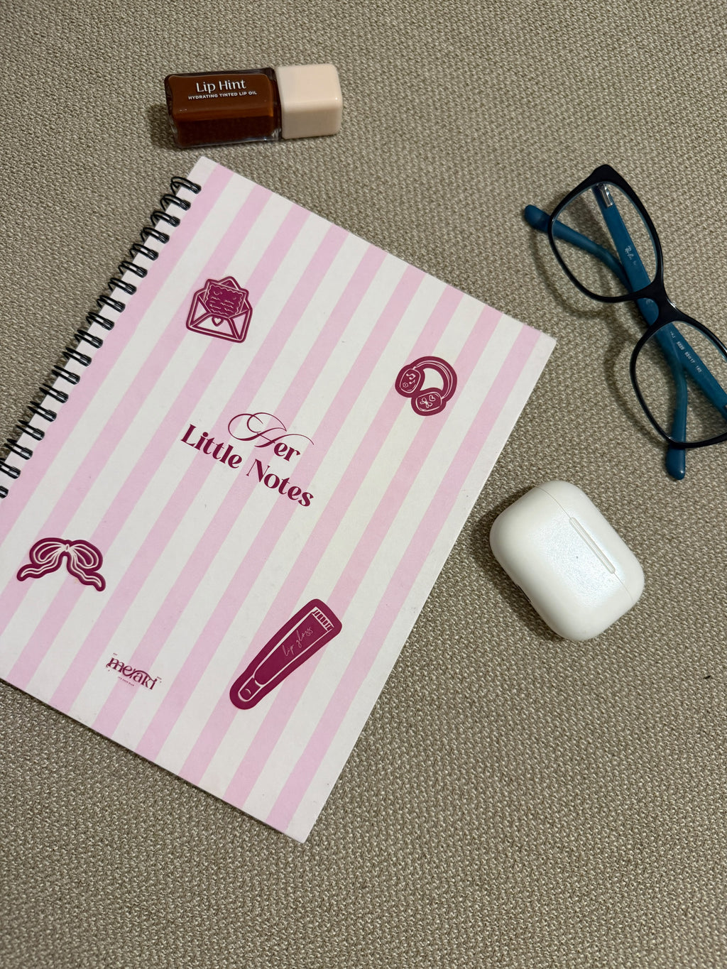 Her little notes notebook